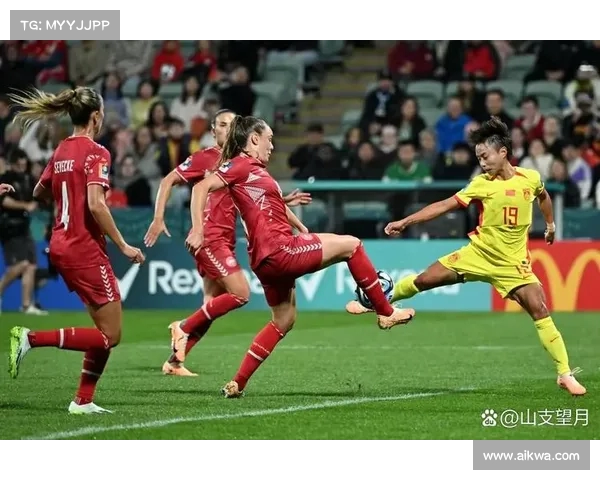 女狼战报 女足季前赛第三战遗憾落败 埃克塞特城以4-3逆转胜